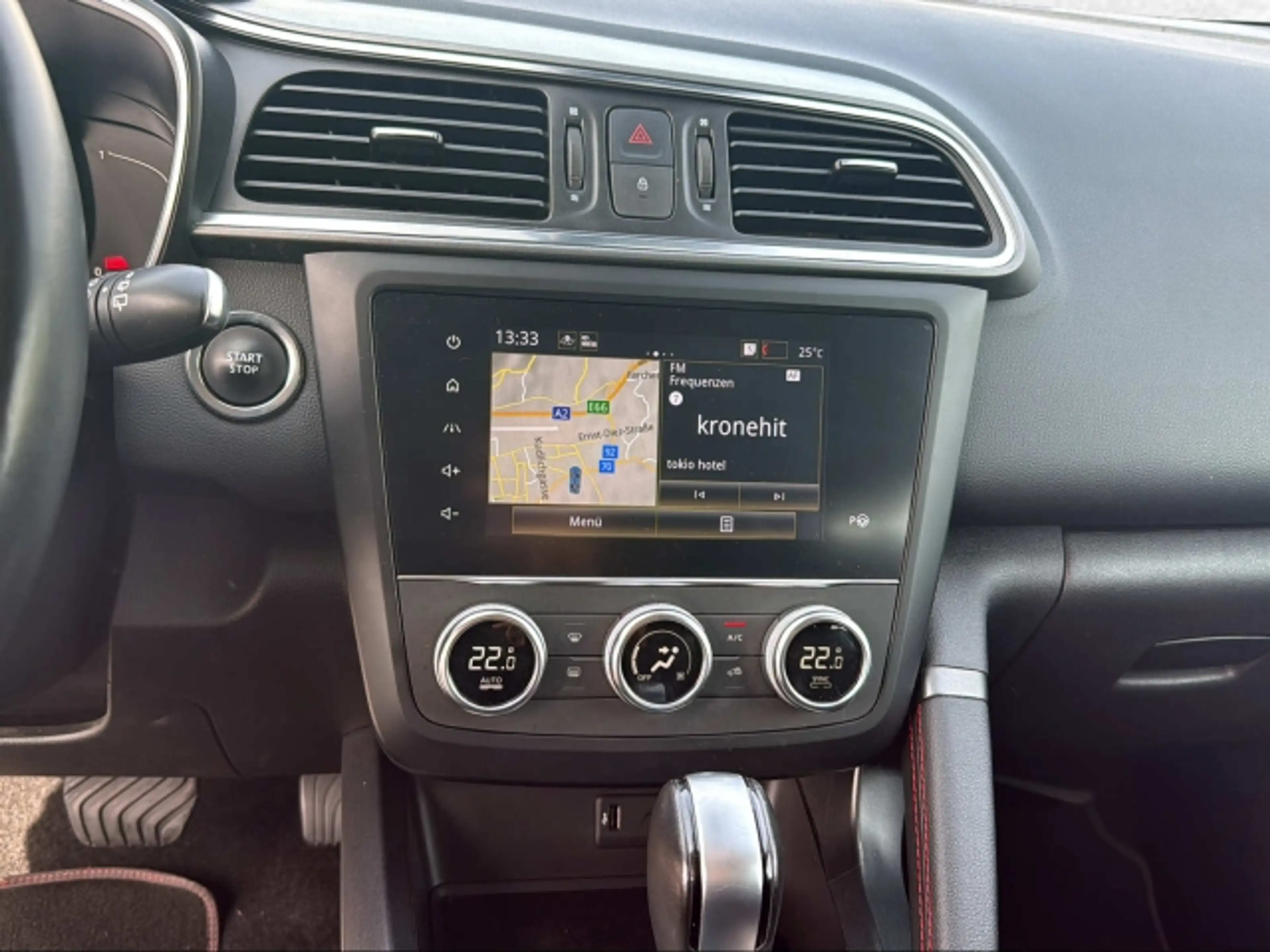 Renault Kadjar TCe 140 PF EDC Black Edition — photo 9