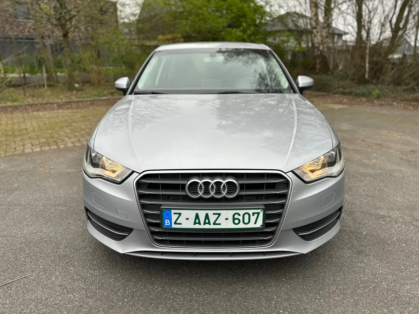 Audi A3 1.6 TDI Attraction Argent - 2
