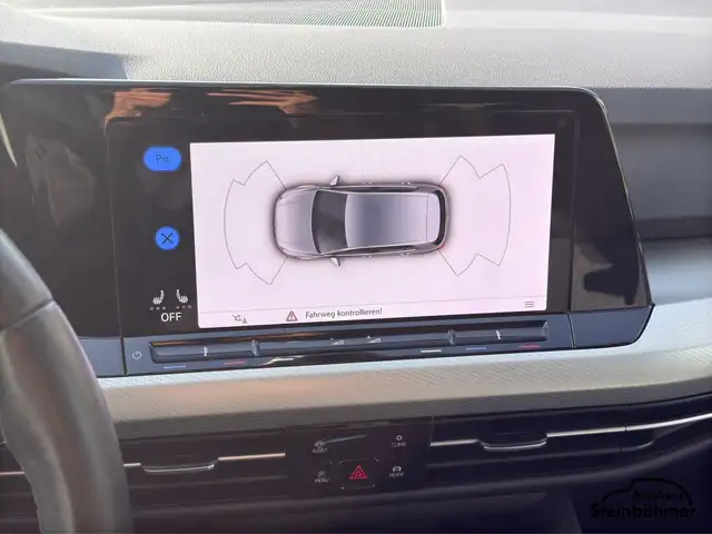 Volkswagen Golf view 22