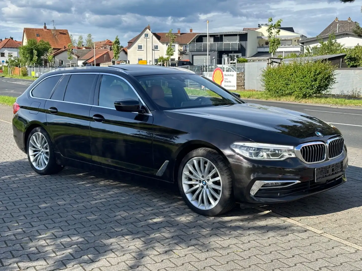 BMW 530 d xDrive Luxury Line*ACC*PANO*LEDER BRAUN* Braun - 2