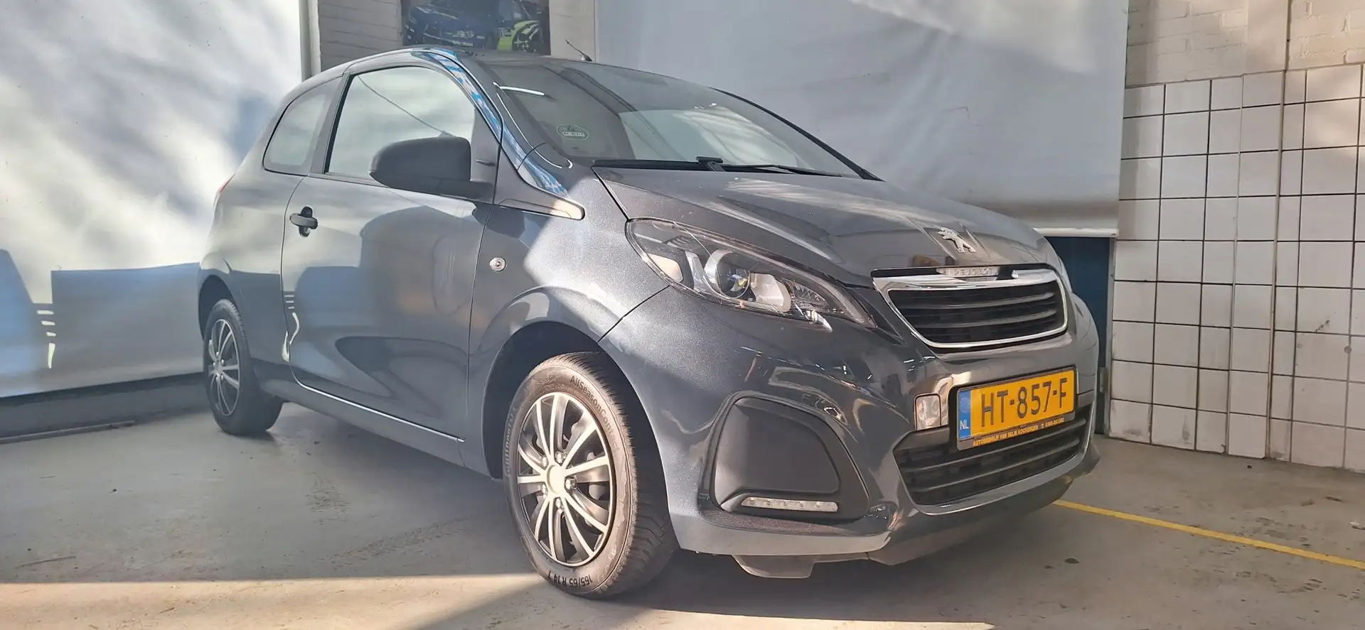 Peugeot 108 1.0 e-VTi Access Gris - 1