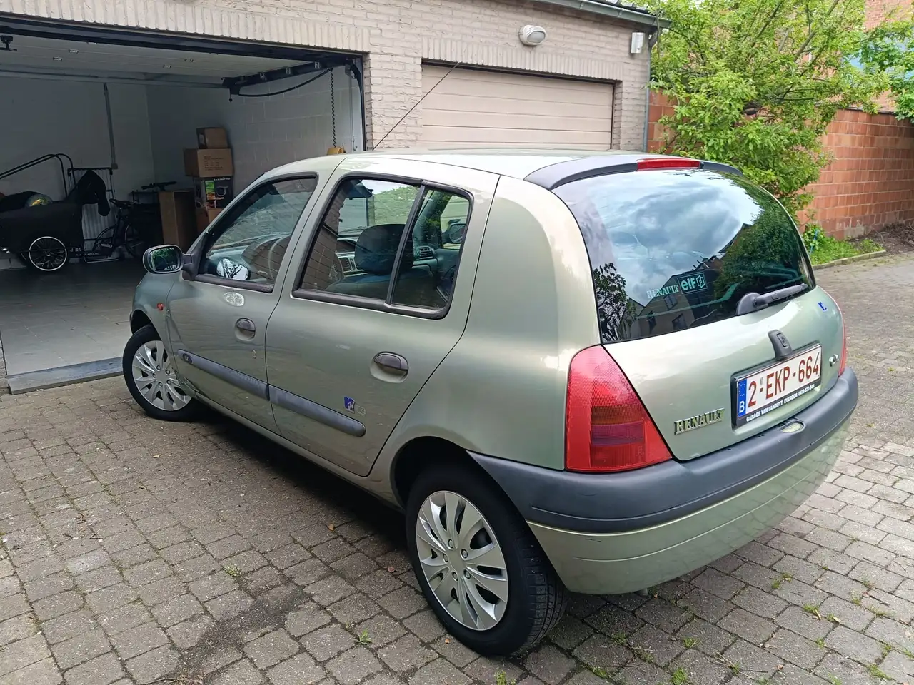 Renault Clio 1.2i slechts 136.000km, foto 2