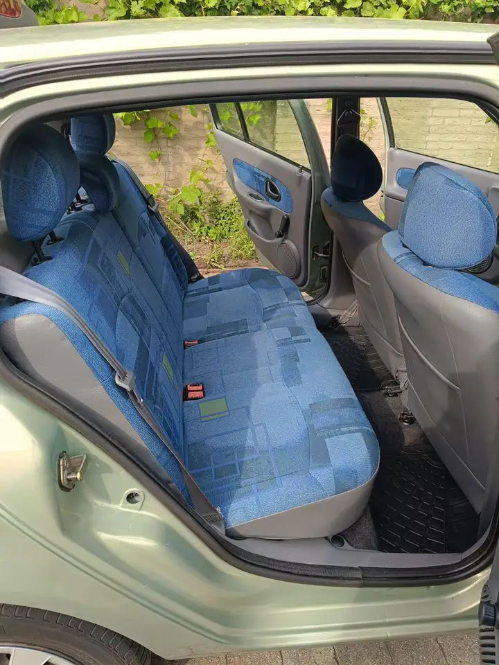 Renault Clio 1.2i slechts 136.000km, foto 11