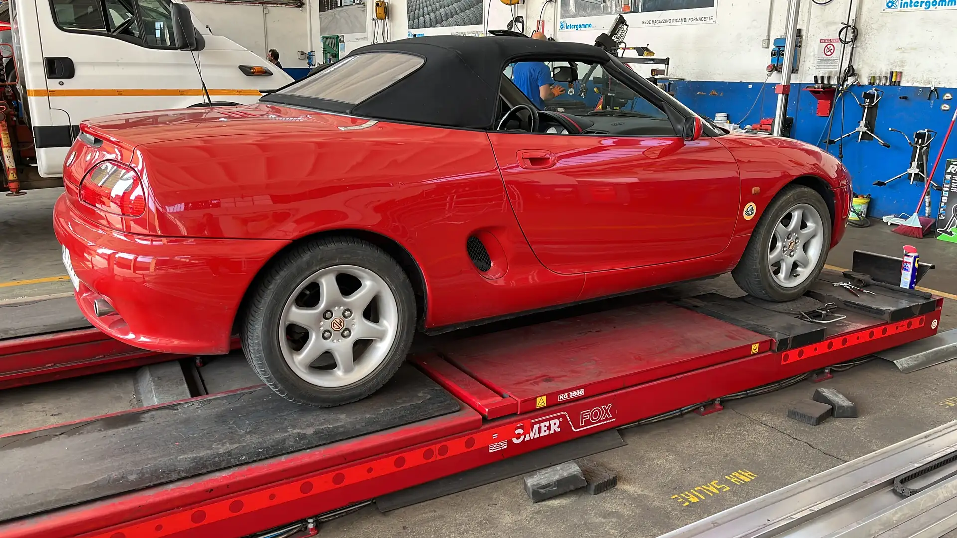MG MGF F 1.8i HardTop - 1