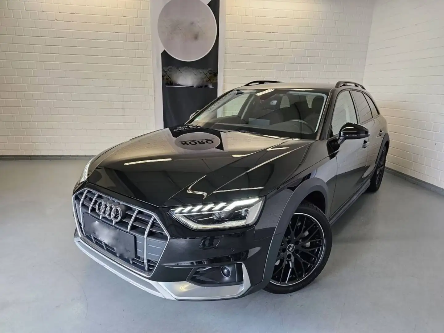 Audi A6 allroad V (B9) 45 TFSI 265ch Avus quattro S tronic 7 Schwarz - 1
