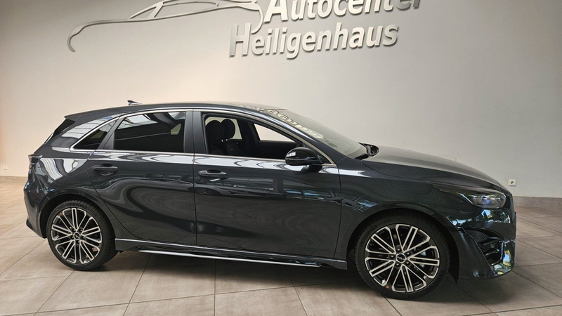 Kia Ceed / cee'd Ceed GT Line Performance+Technologie Paket JBL — photo 2
