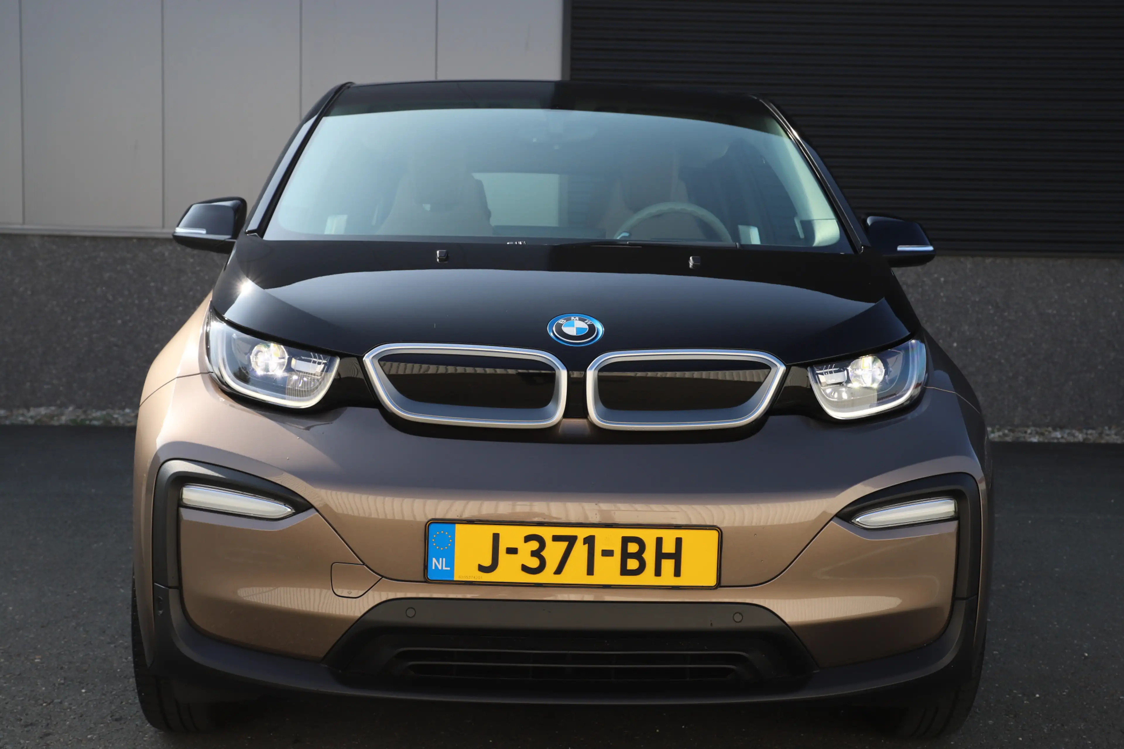 BMW i3 Executive 120Ah 42 kWh/*Lodge*/Navi-Pro/Camera/W-p — photo 3
