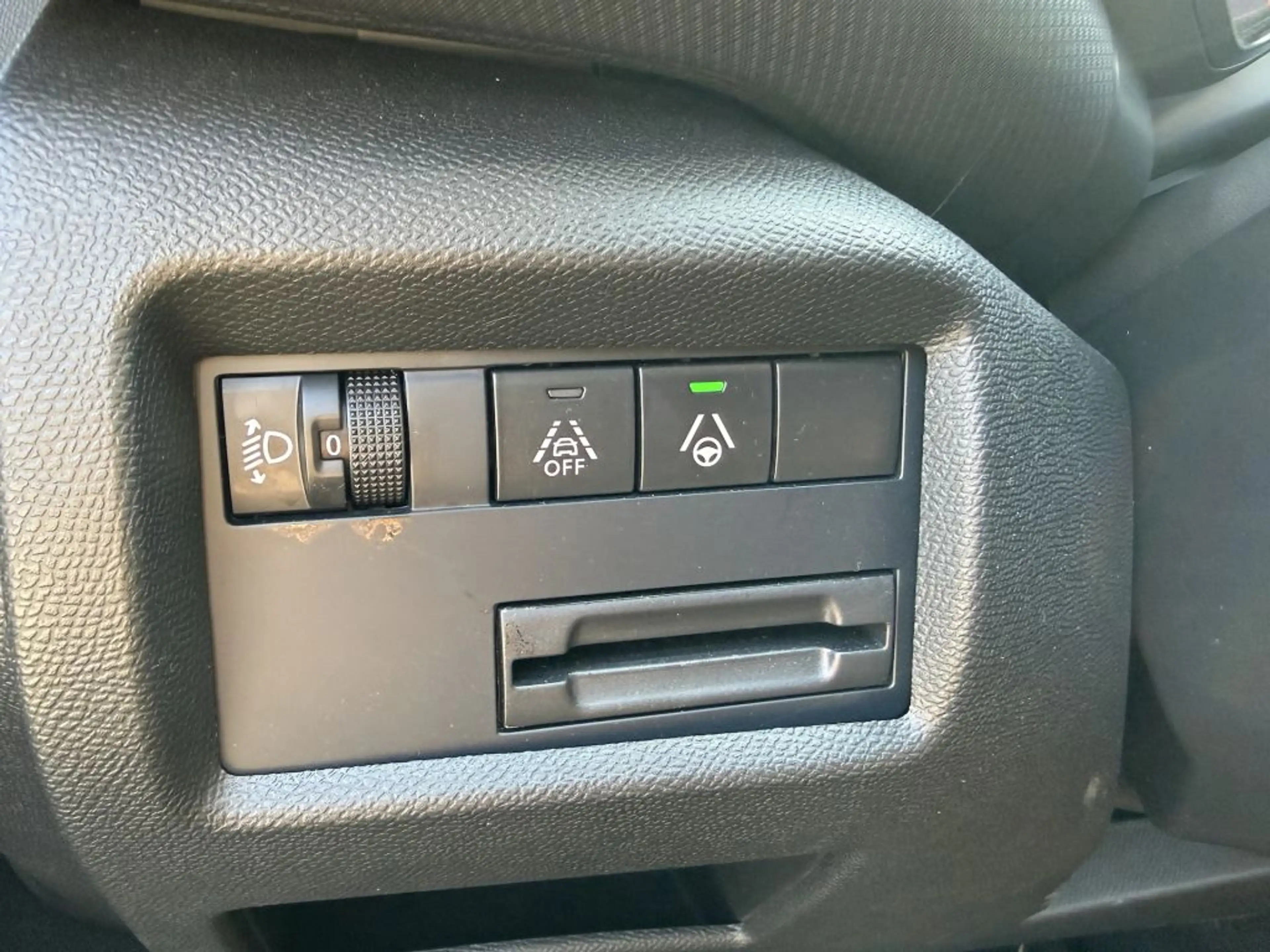 Citroen C5 Aircross Hybrid 145 ë-DSC6 MAX — photo 15