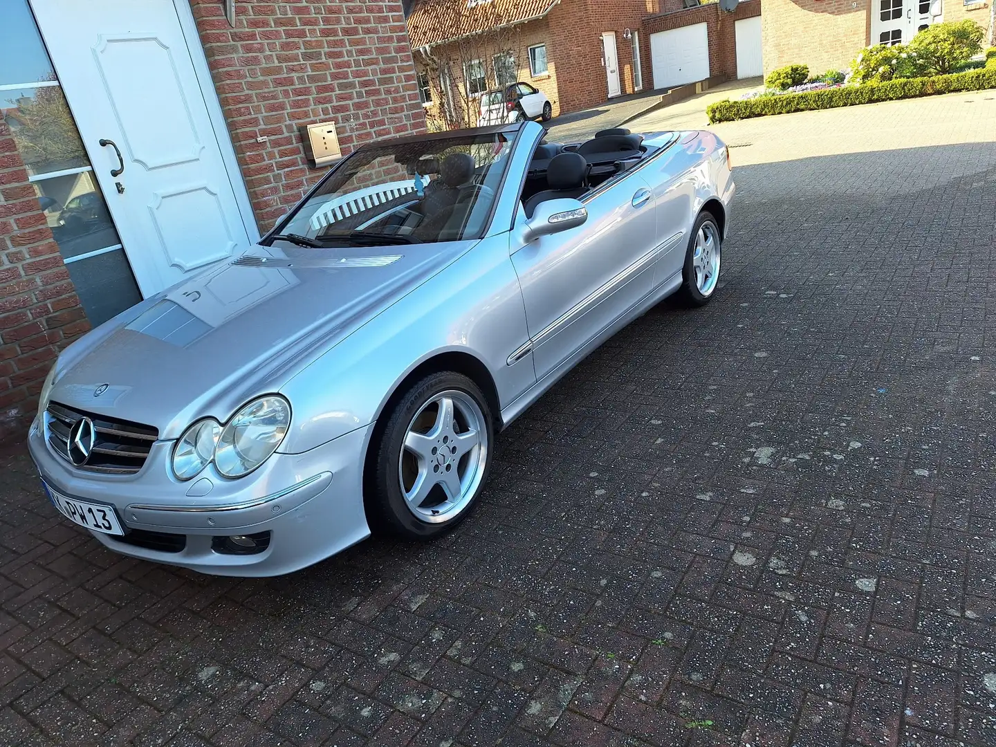 Mercedes-Benz CLK 200 Cabrio Kompressor Avantgarde Stříbrná - 1