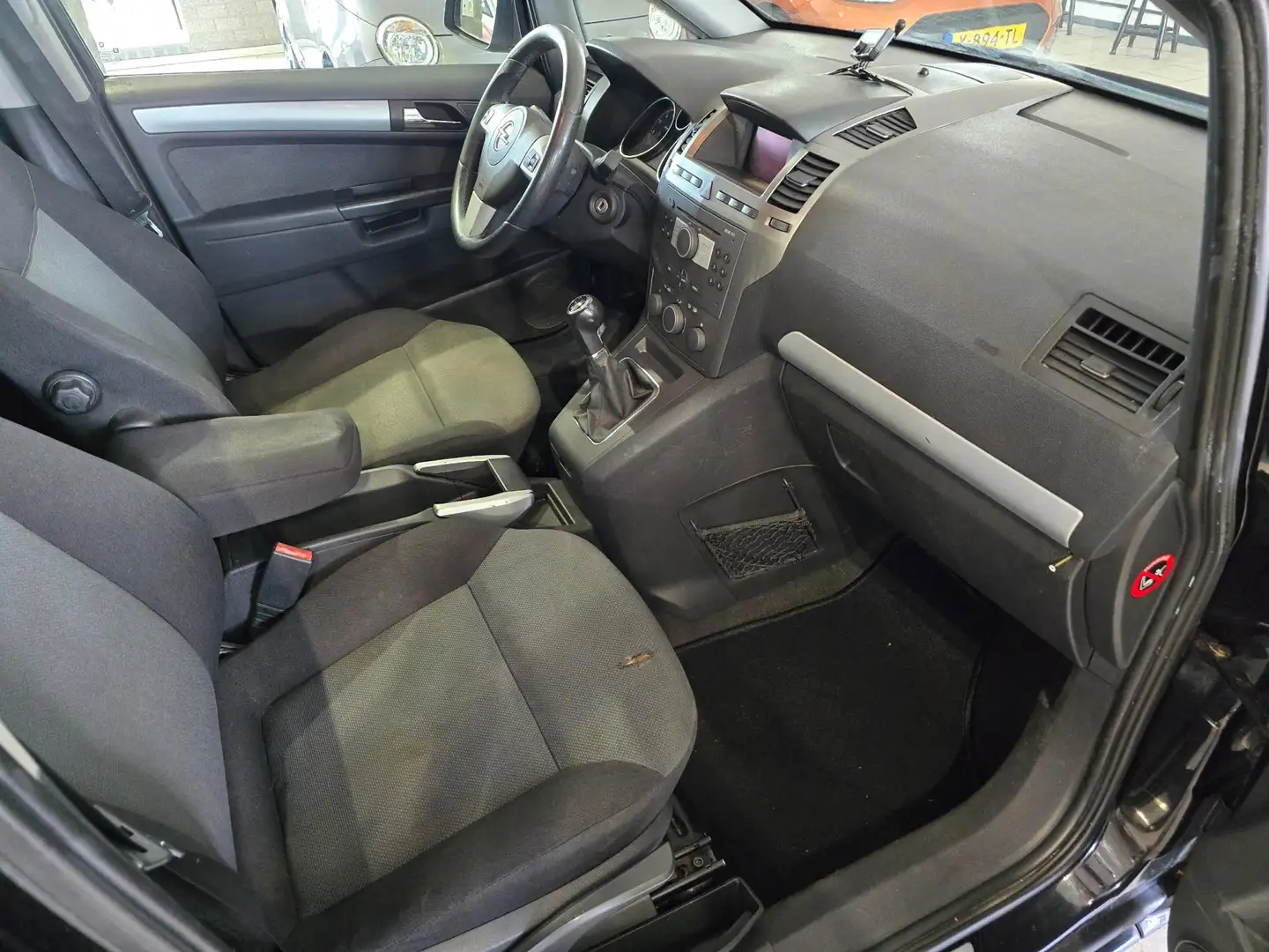 Opel Zafira 1.8 Business 7 Persoons | Stoelverwarming | Airco Zwart - 2