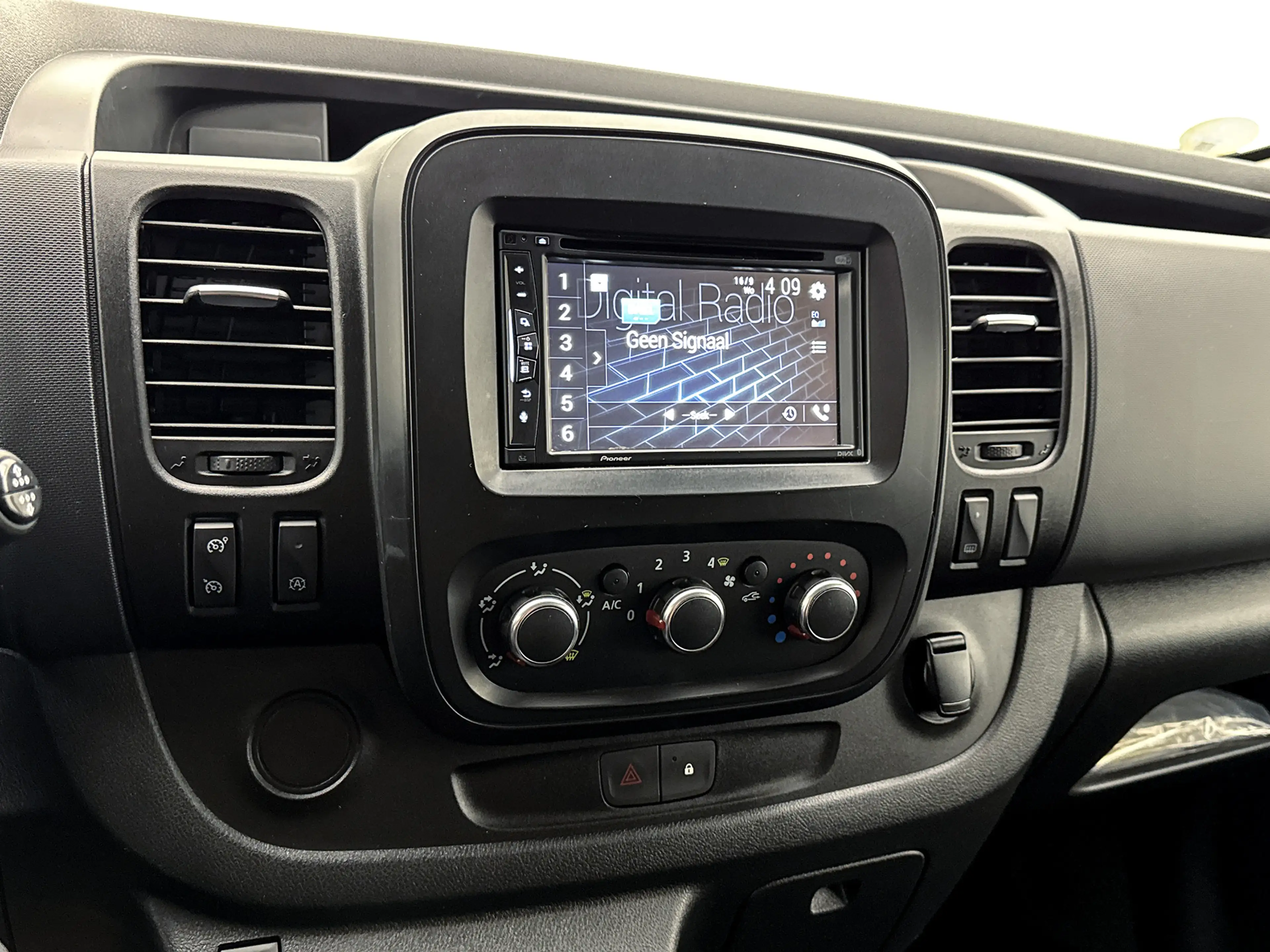 Fiat Talento 2.0 MultiJet L2H1 Business Pro DC 145pk Trekhaak D — photo 8