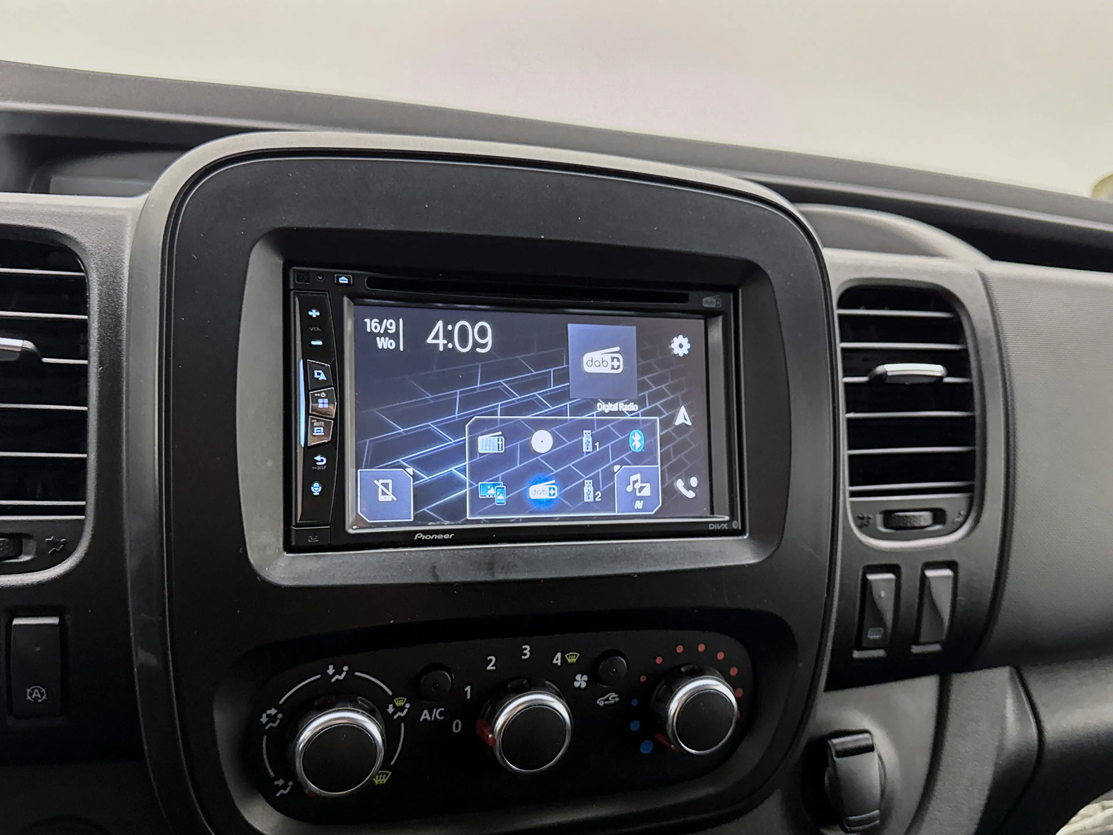 Fiat Talento 2.0 MultiJet L2H1 Business Pro DC 145pk Trekhaak D — photo 9
