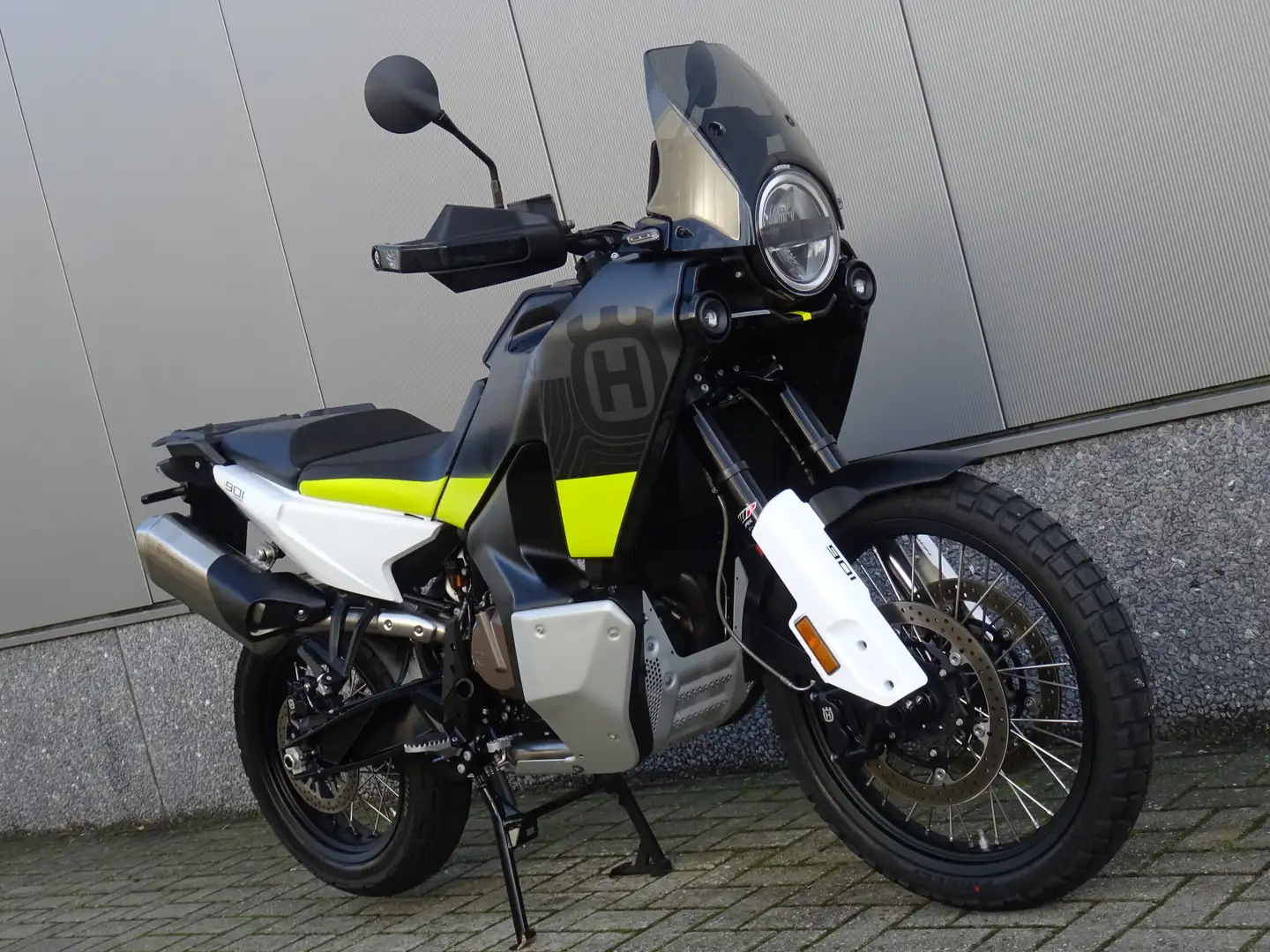 Husqvarna Norden 901 Czarny - 2