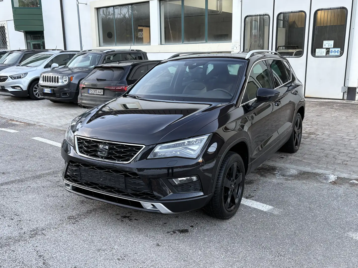 SEAT Ateca 2.0 TDI 4Drive Xcellence LED Navi AHK Nero - 1