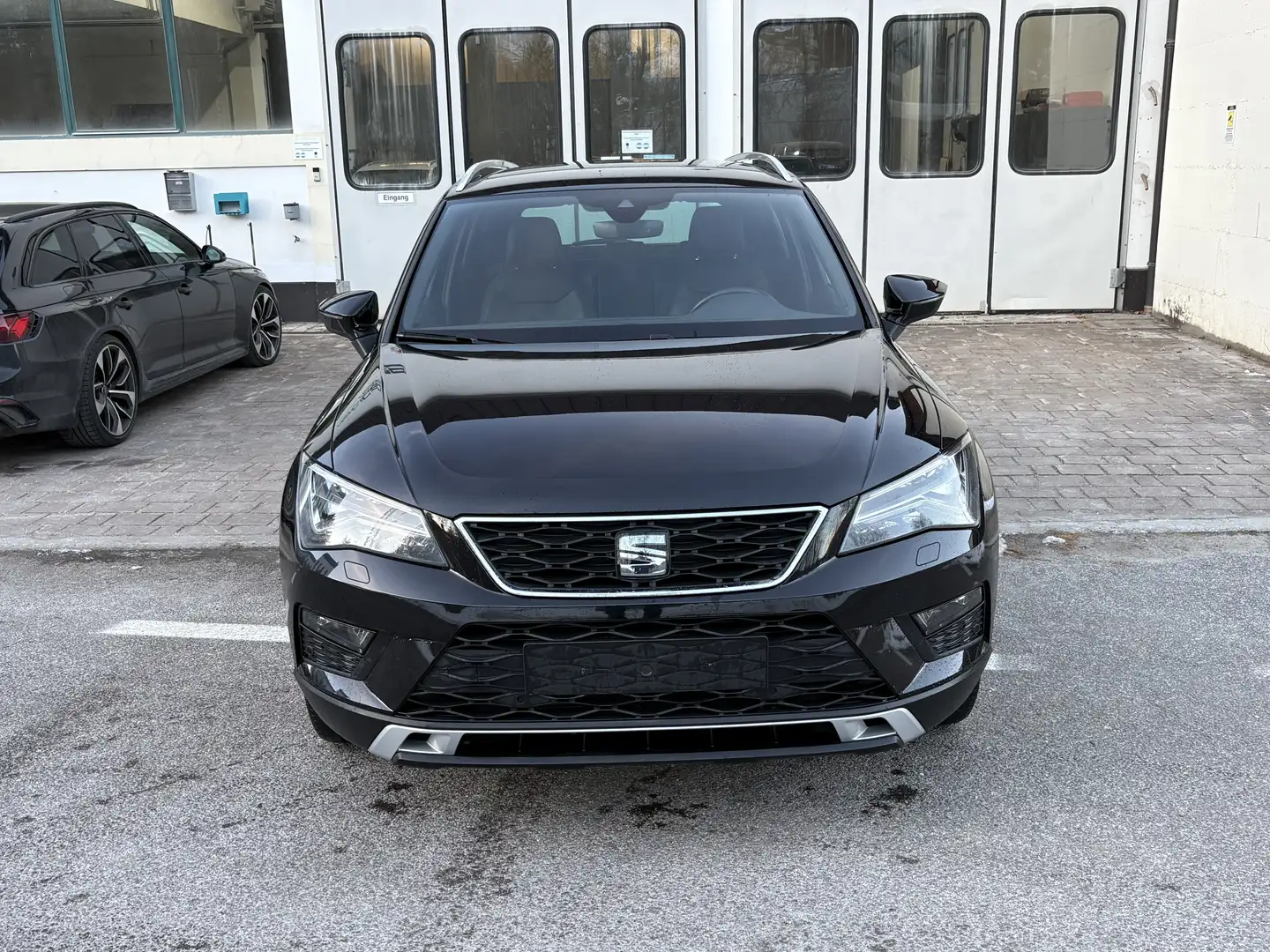 SEAT Ateca 2.0 TDI 4Drive Xcellence LED Navi AHK Nero - 2