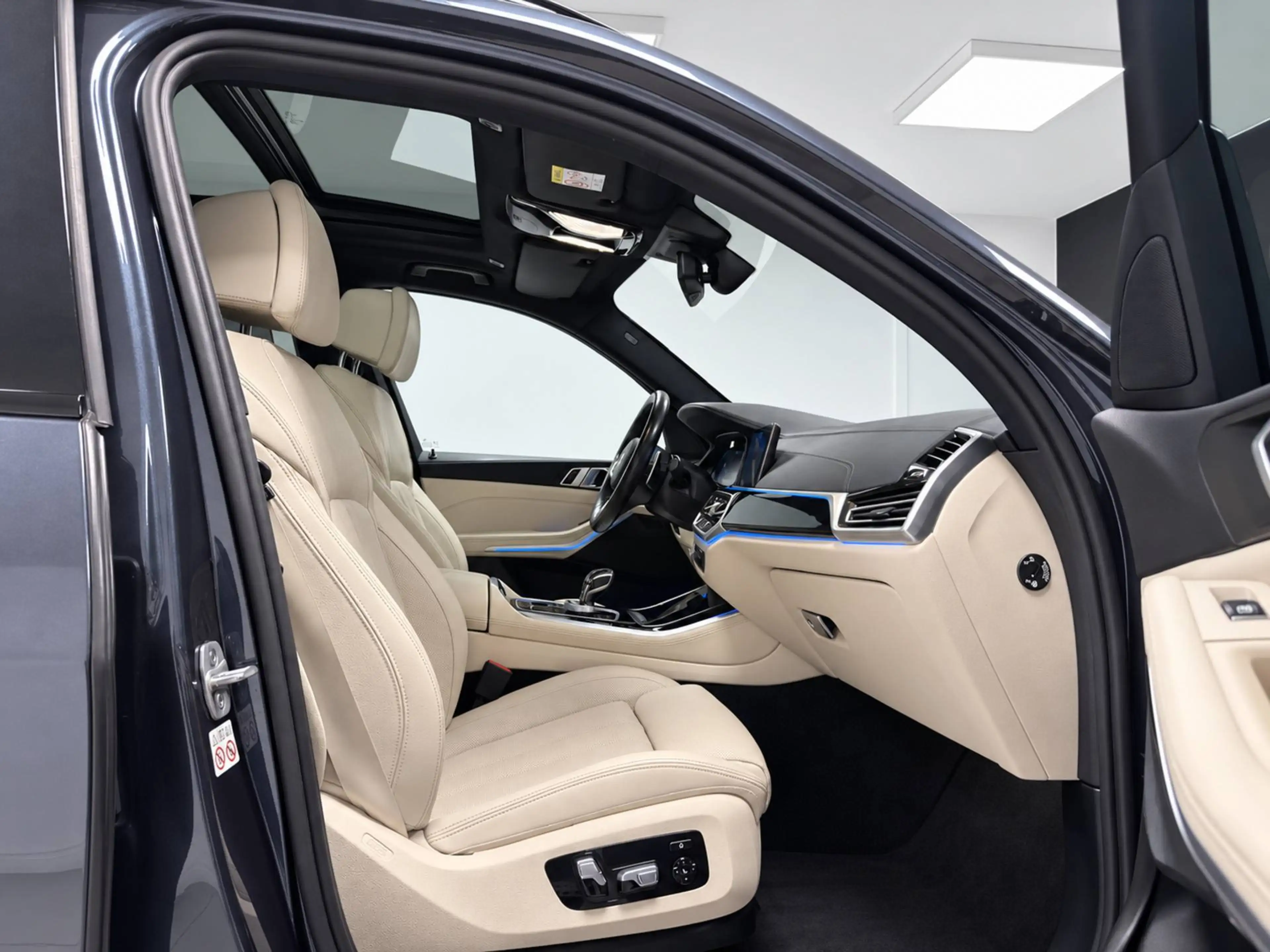 BMW X5 PHEV 3.0A xDrive45e *TVA*GPS+CAMERA*LED*CUIR*TOIT- — photo 12