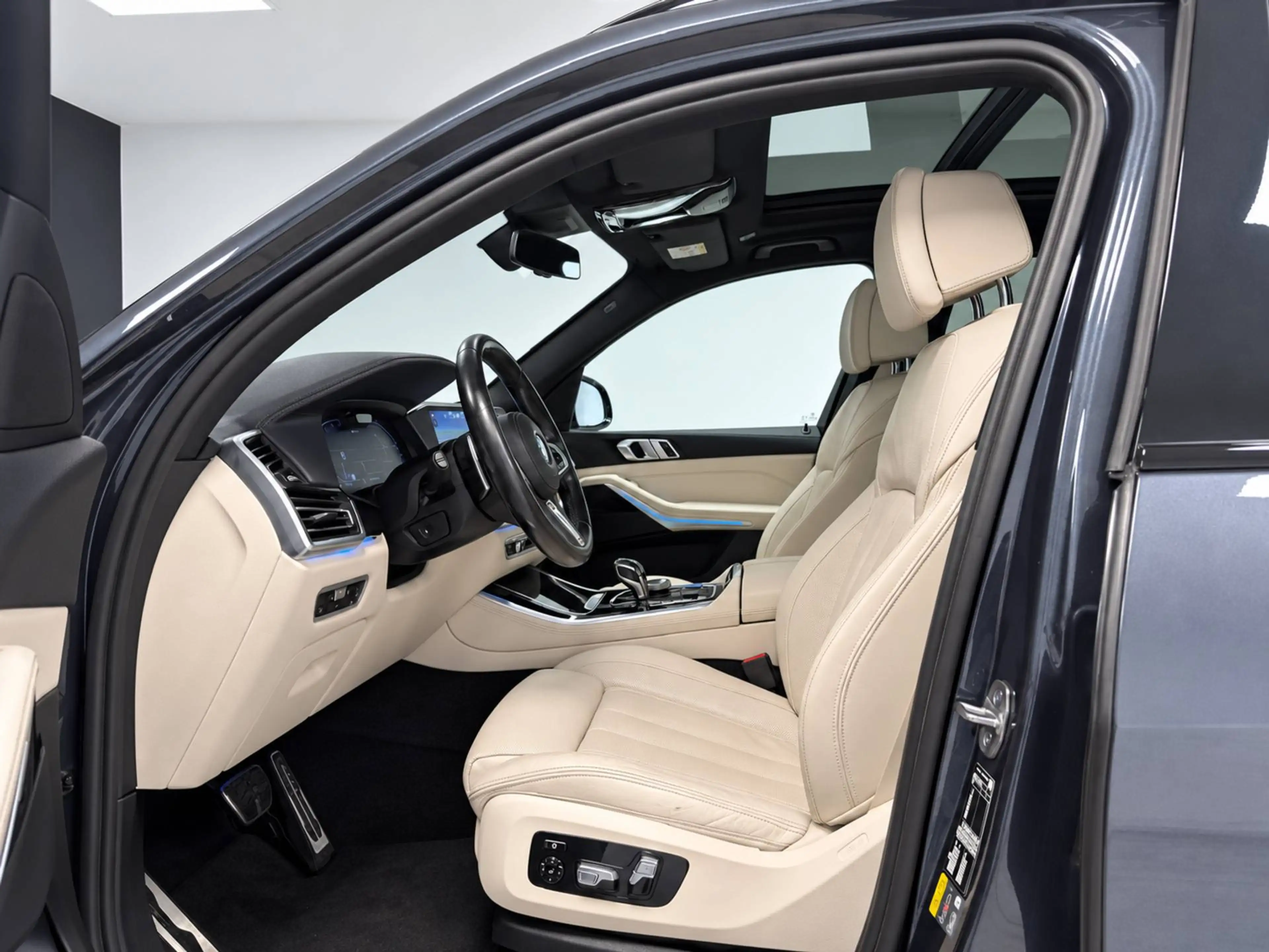 BMW X5 PHEV 3.0A xDrive45e *TVA*GPS+CAMERA*LED*CUIR*TOIT- — photo 11