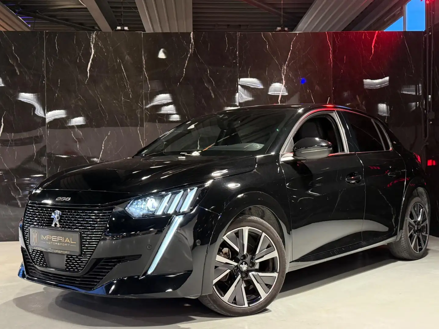 Peugeot 208 1.2 PureTech GT 3D Virtual|Keyless|360 Camera|Sfee Noir - 1