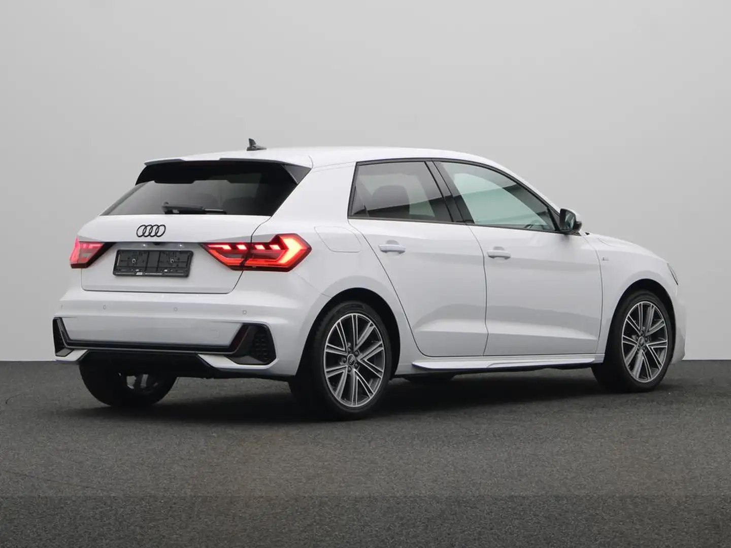 Audi A1 Sportback S-LINE 25 TFSI 95 PK S-TRONIC AUTOMAAT Blanco - 2