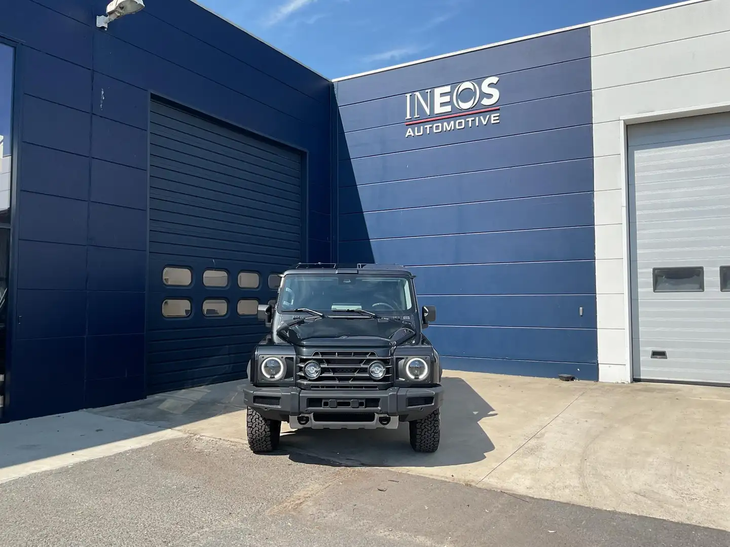 Ineos Grenadier Utility Wagon 2 Seats Petrol Gris - 2