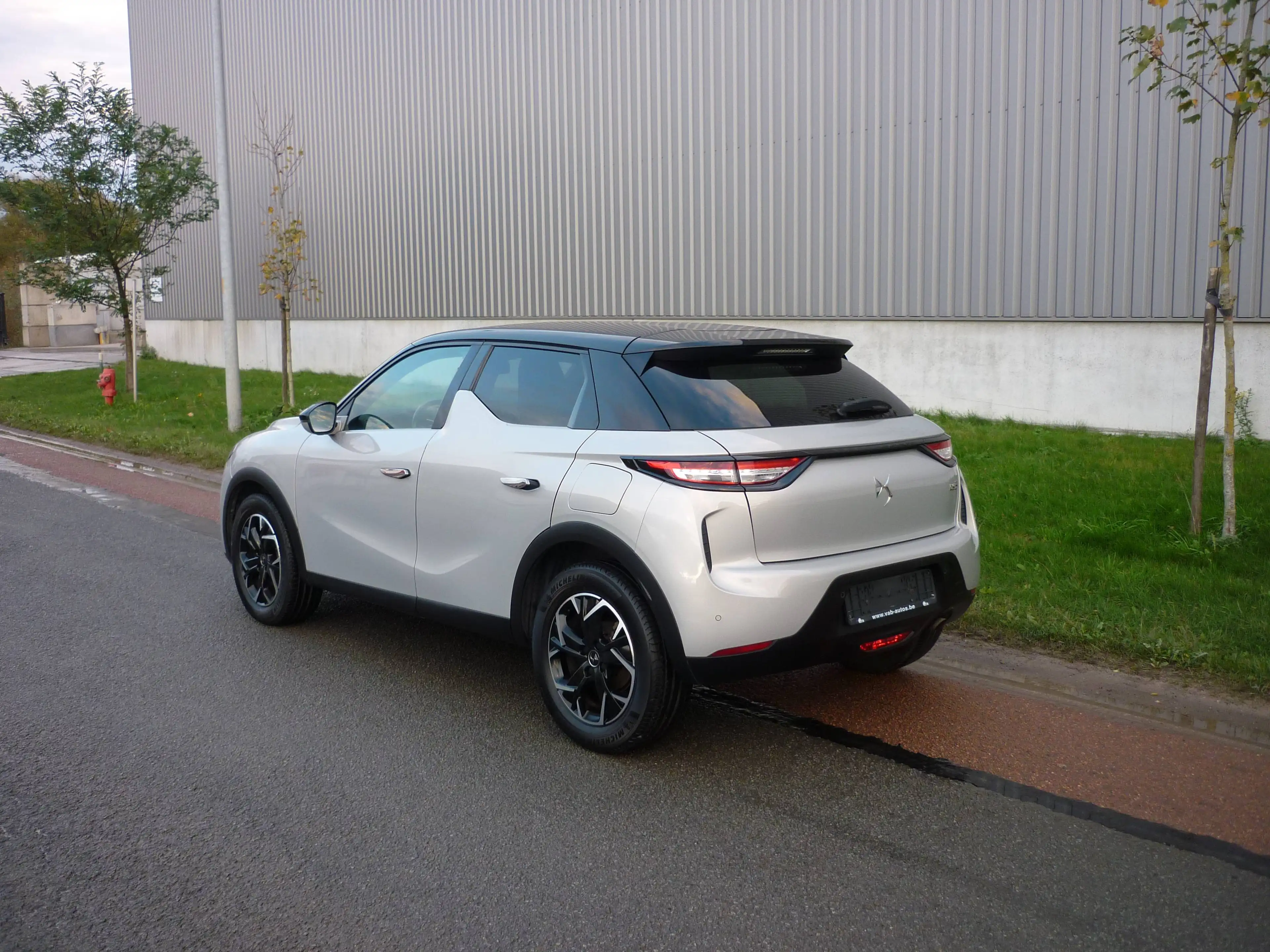 DS Automobiles DS 3 Crossback DS 3 CROSSBACK 1.2 PureTech — photo 3