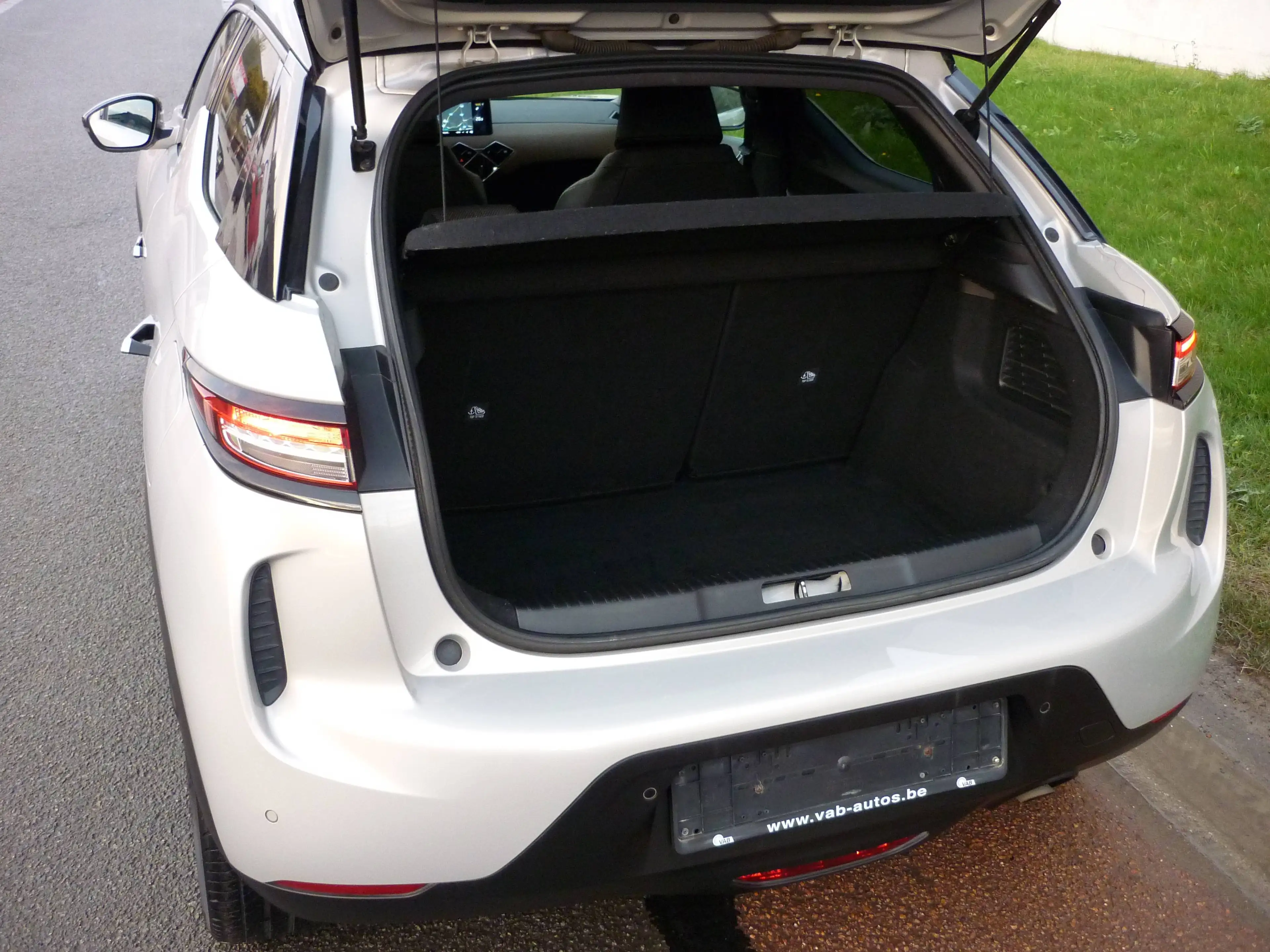 DS Automobiles DS 3 Crossback DS 3 CROSSBACK 1.2 PureTech — photo 7