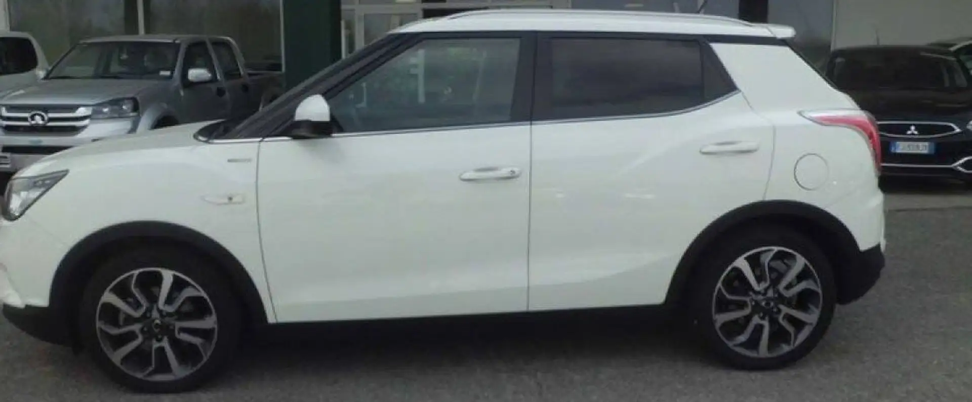 SsangYong Tivoli Tivoli 1.6 Be bi-fuel Gpl awd bijela - 1