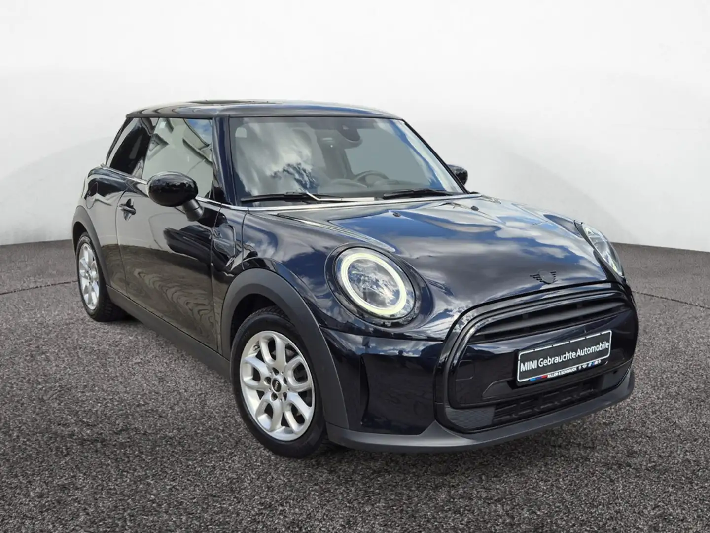 MINI Cooper Yours Trim LEDER+NAVI+SHZG+KAM Schwarz - 2