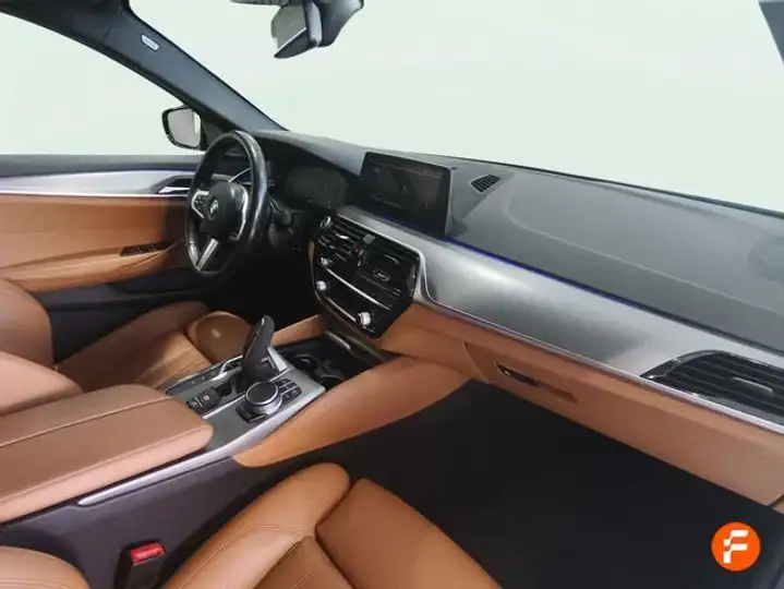 BMW Serie 5 530e (G30) 2020, foto 8