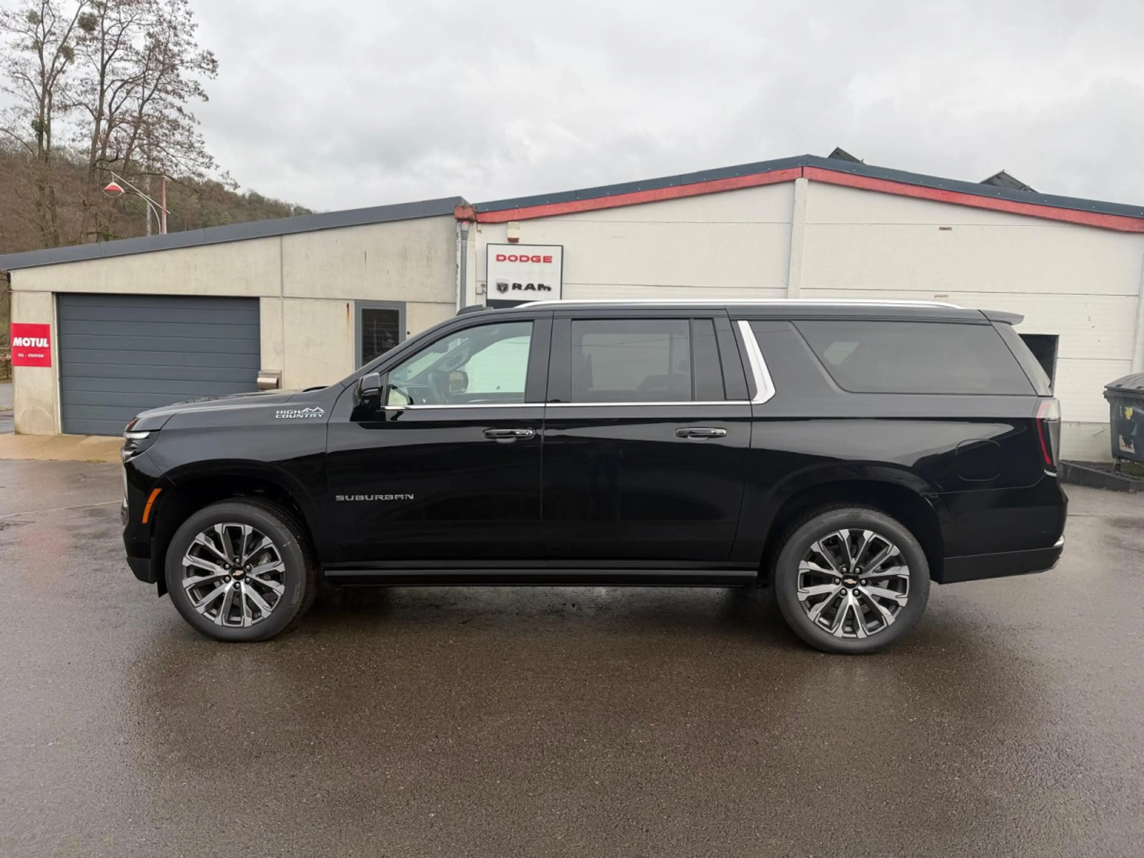 Chevrolet Suburban Chevrolet Suburban 6.2 V8 MY 2026 High Country 4WD — photo 6