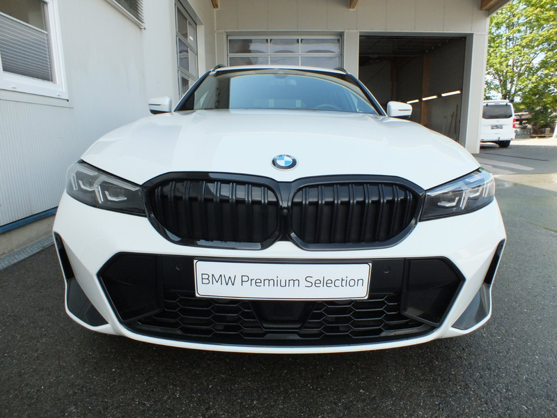 BMW 330 d xDrive — photo 3
