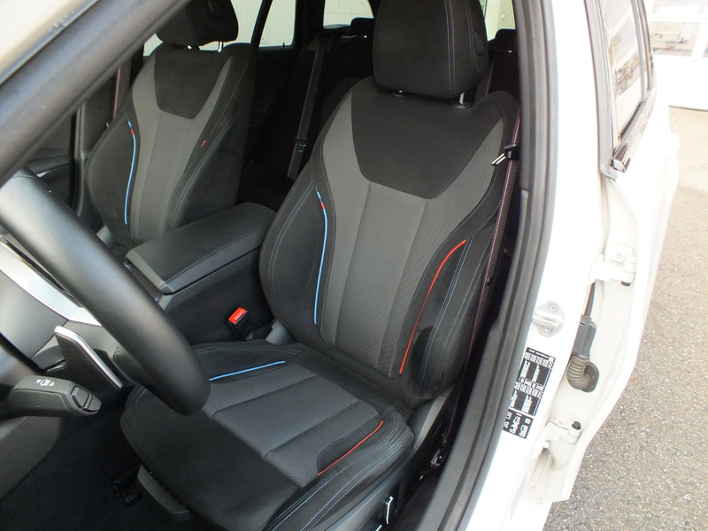 BMW 330 d xDrive — photo 15