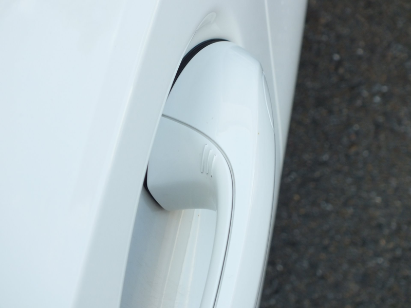 BMW 330 d xDrive — photo 11