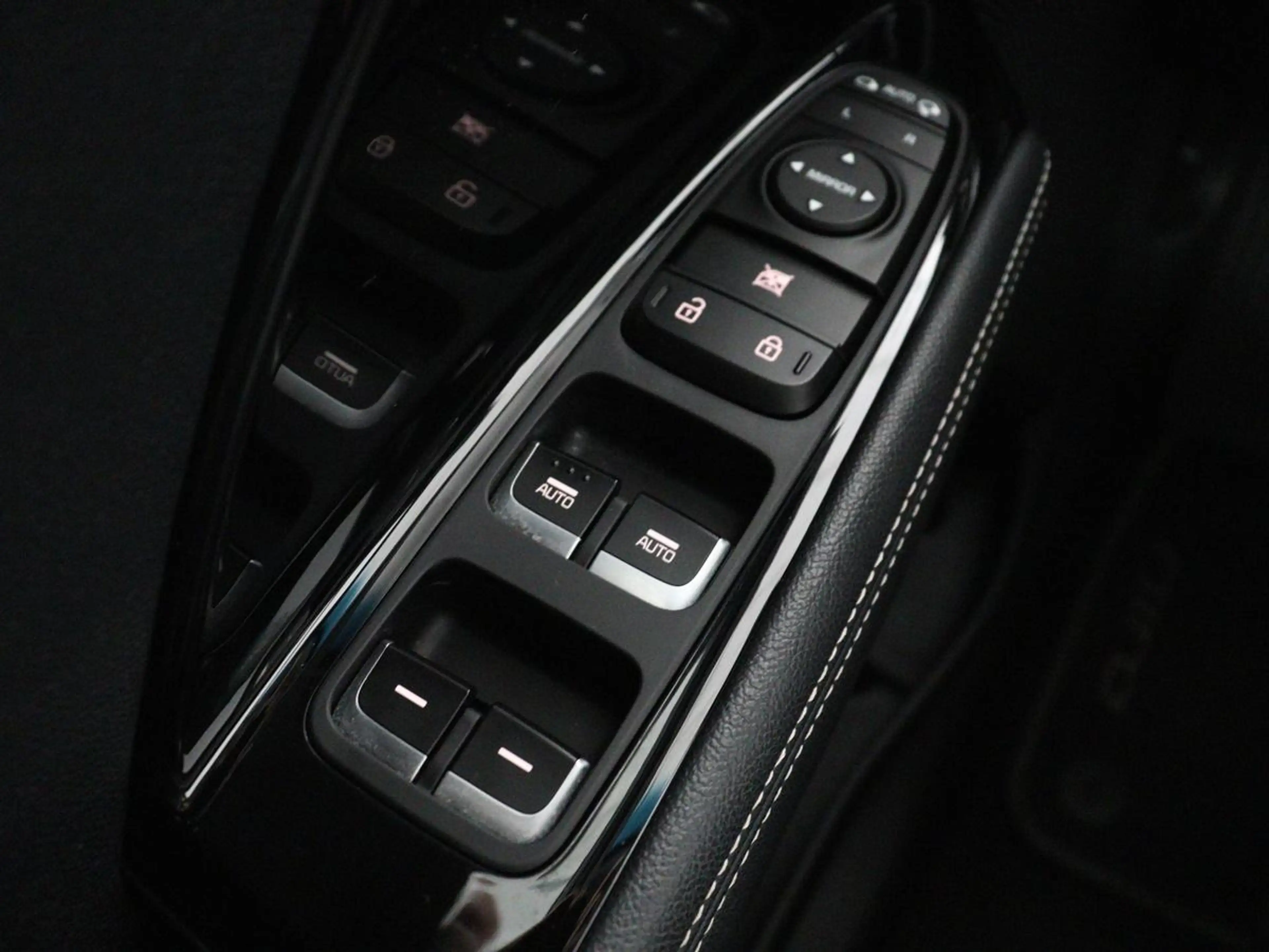 Kia e-Niro DynamicPlusLine 64 kWh | SOH 95,4% | Panoramadak | — photo 20