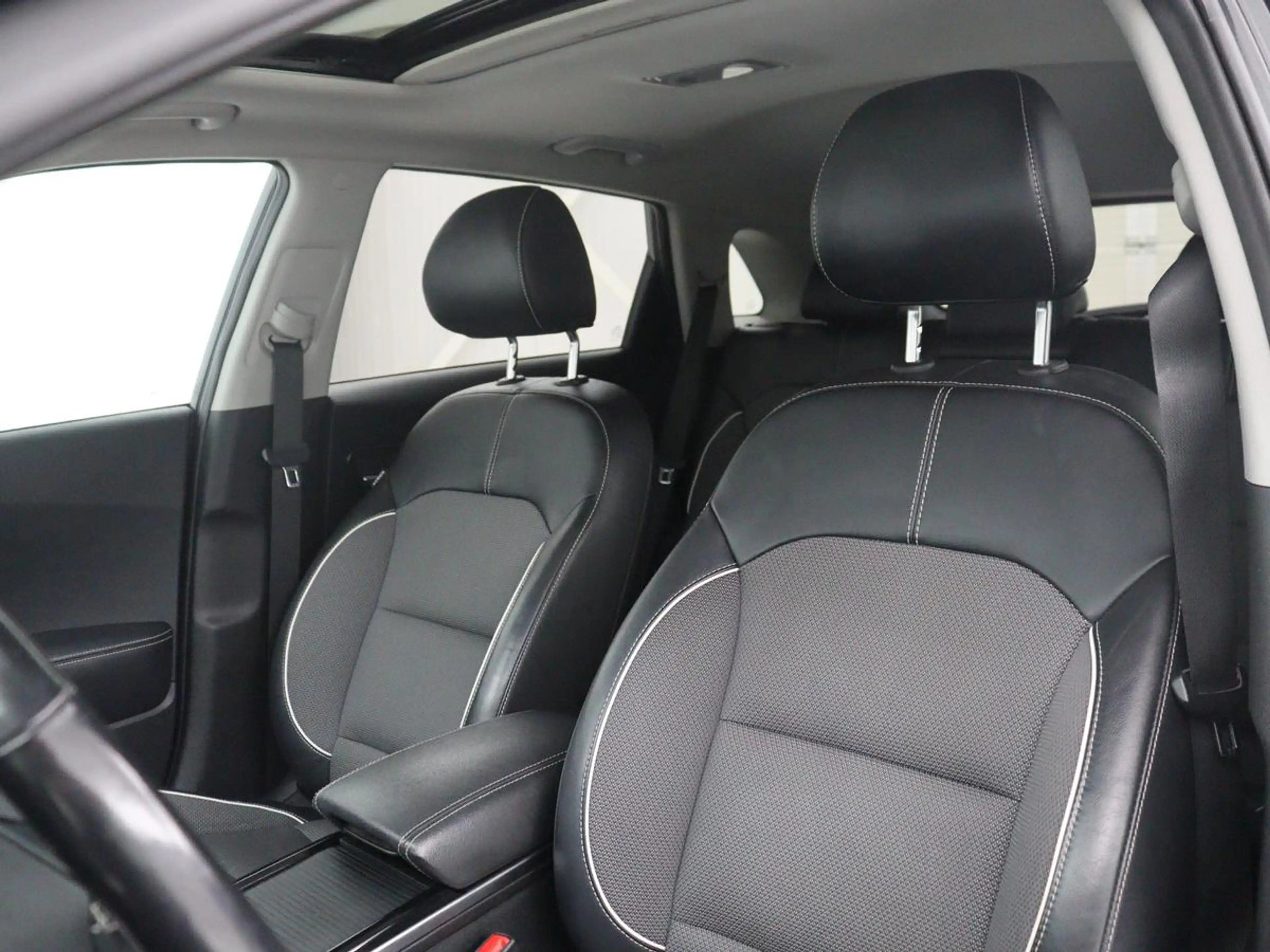 Kia e-Niro DynamicPlusLine 64 kWh | SOH 95,4% | Panoramadak | — photo 5