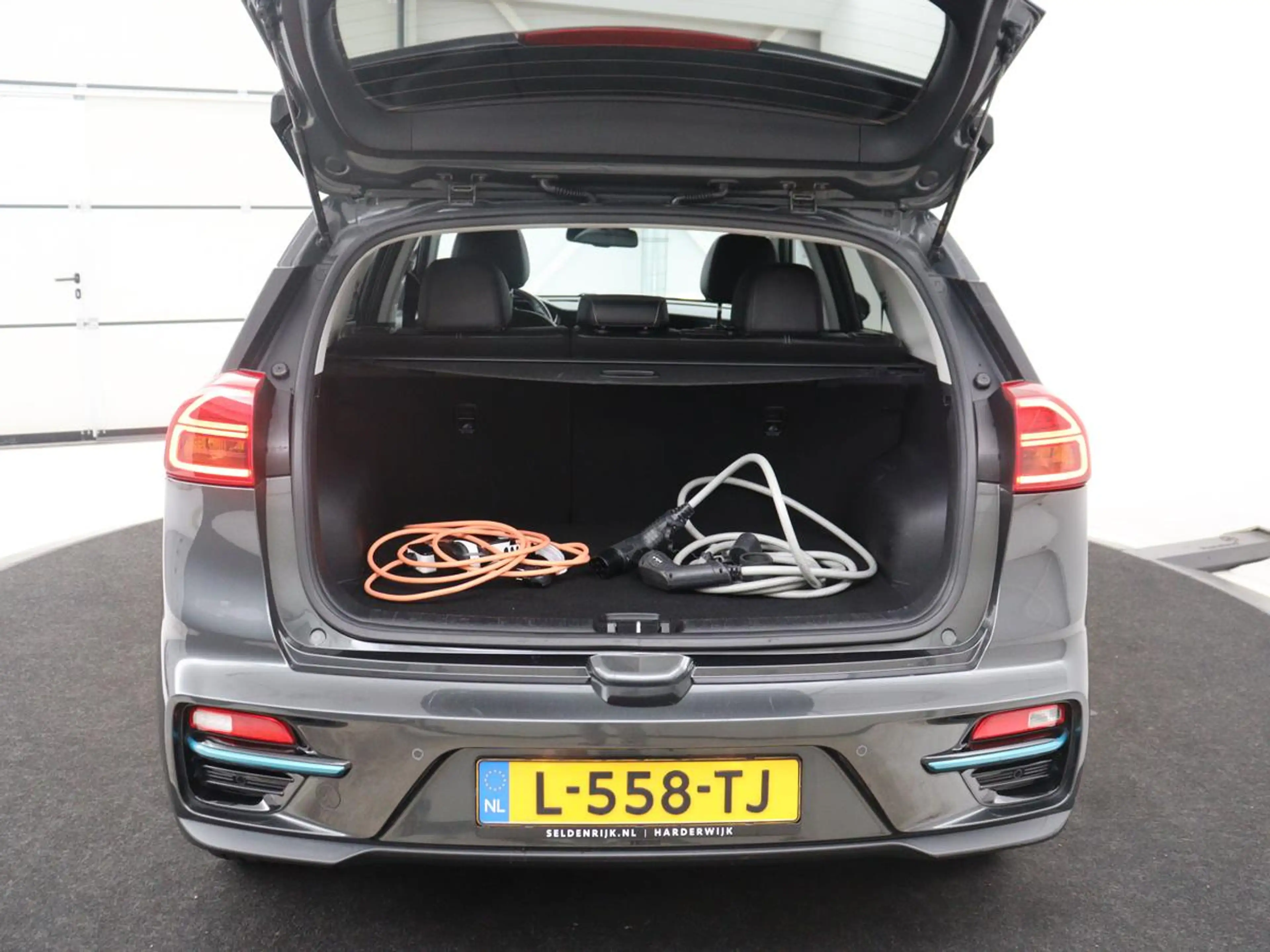 Kia e-Niro DynamicPlusLine 64 kWh | SOH 95,4% | Panoramadak | — photo 25
