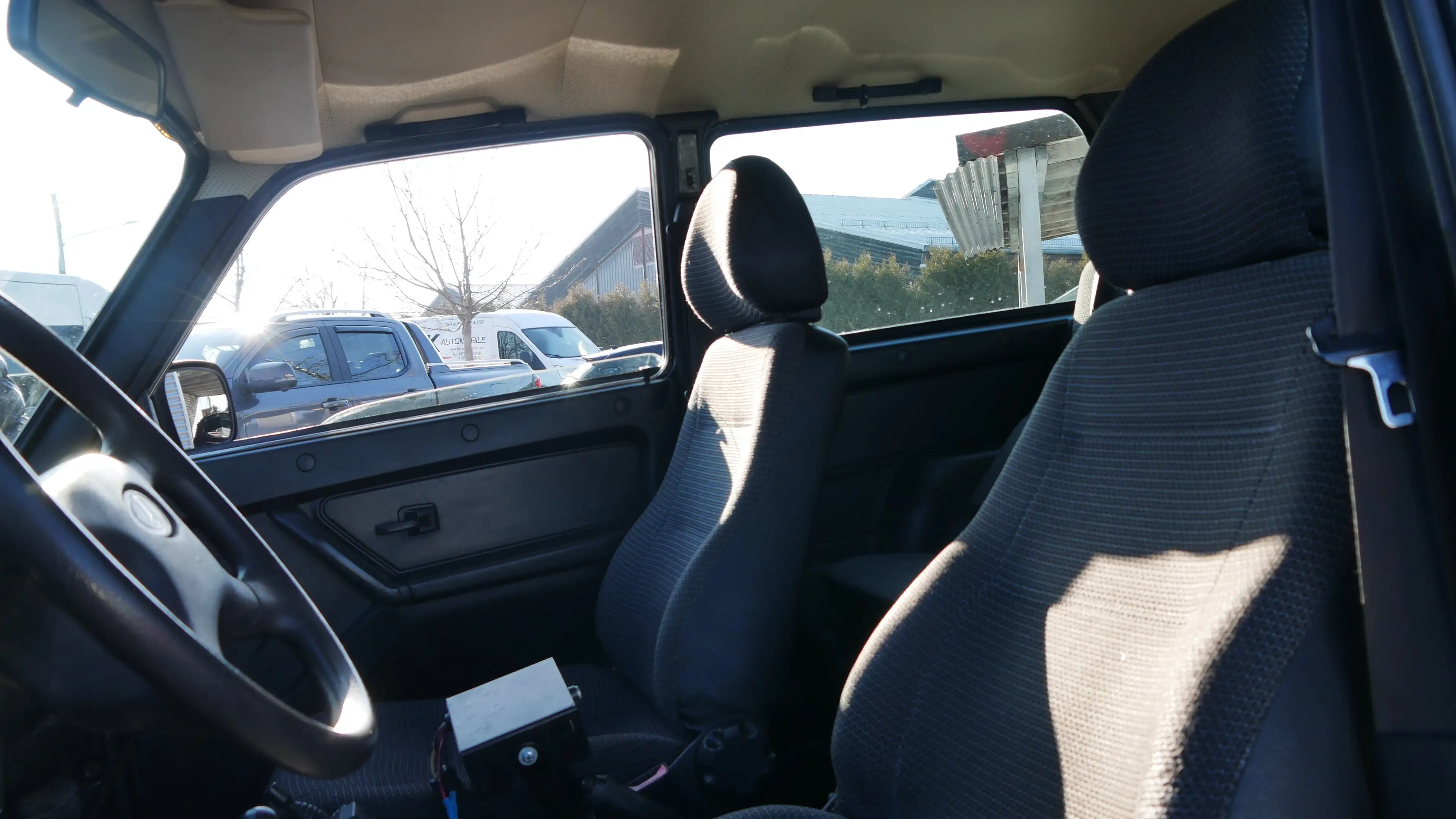 Lada Taiga Basis 4x4 Winterdienstfahrzeug Schneeschild Salzst — photo 12
