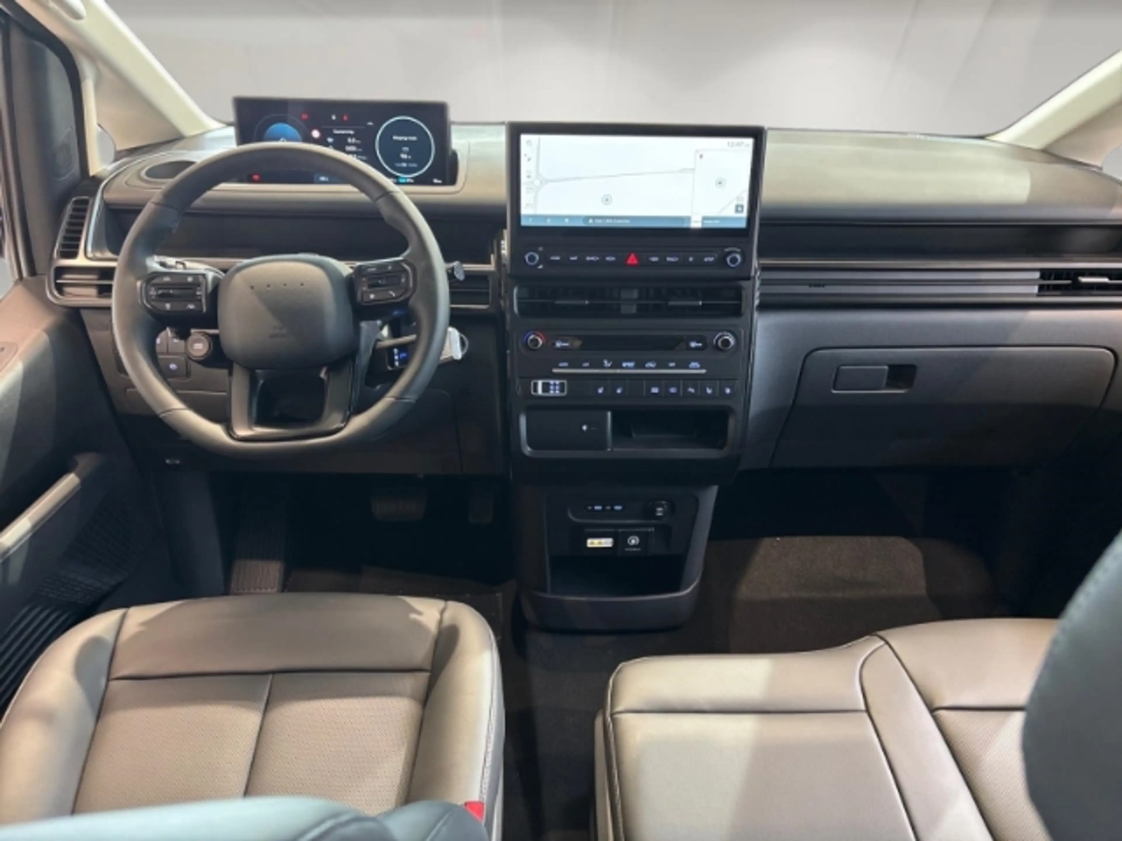 Hyundai STARIA (MY27) PRIME 9-Sitzer 84 kWh (218 PS) PANORAMADACH — photo 11