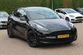 Tesla Model Y Long Range AWD 75 kWh / Autopilot / Panoramadak / Zwart - thumbnail 1