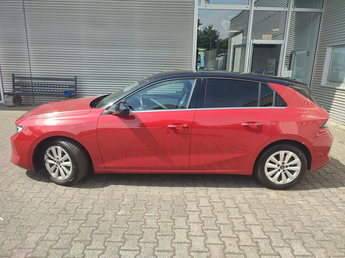 Opel Astra L Lim. 5-trg. Elegance,PDC,Kamera,Klima,Navi,Tempo Rood - 2