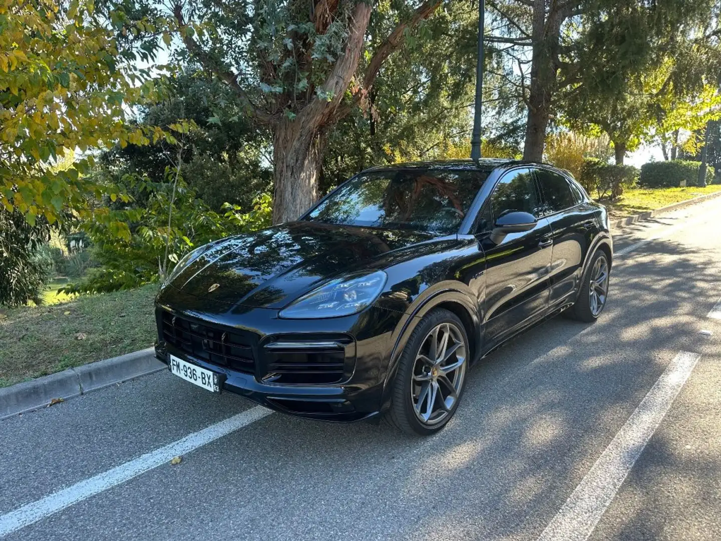 Porsche Cayenne Coupé E-Hybrid 3.0 V6 24V AWD 462 cv Noir - 1