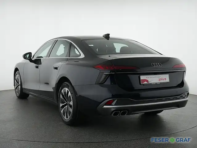 Audi A6 view 16