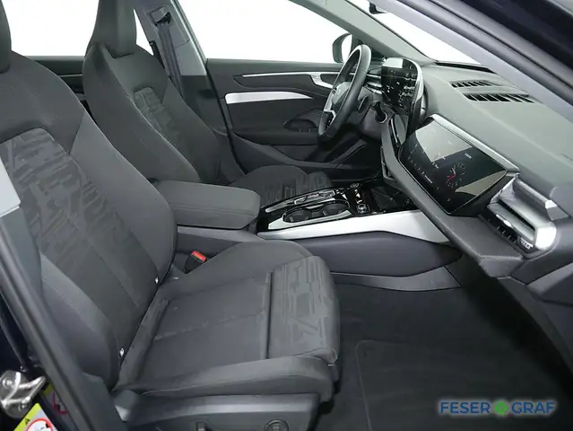 Audi A6 view 7