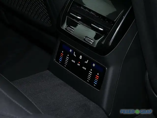 Audi A6 view 9
