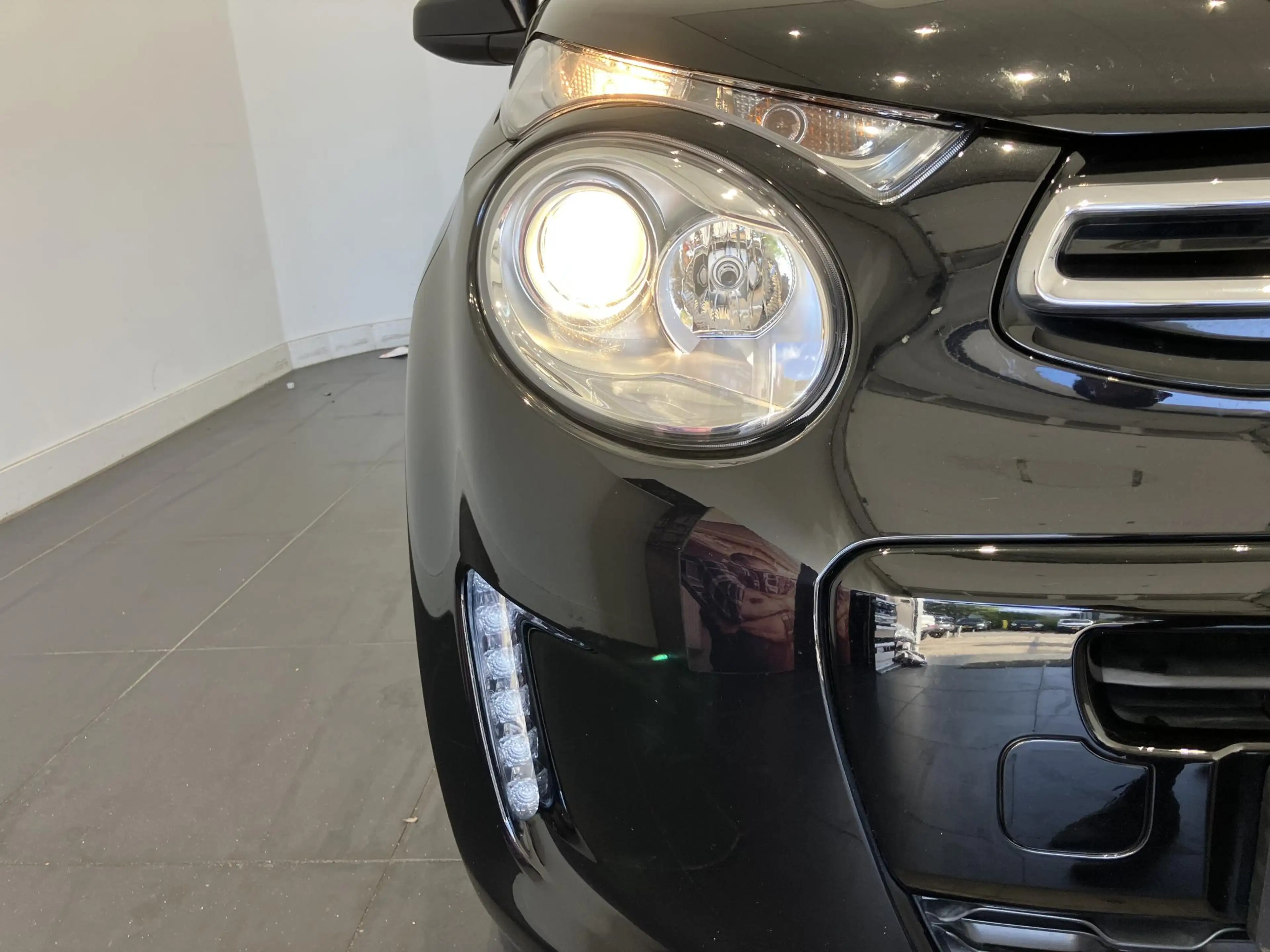 Citroen C1 1.0 VTi Airscape Shine — photo 5