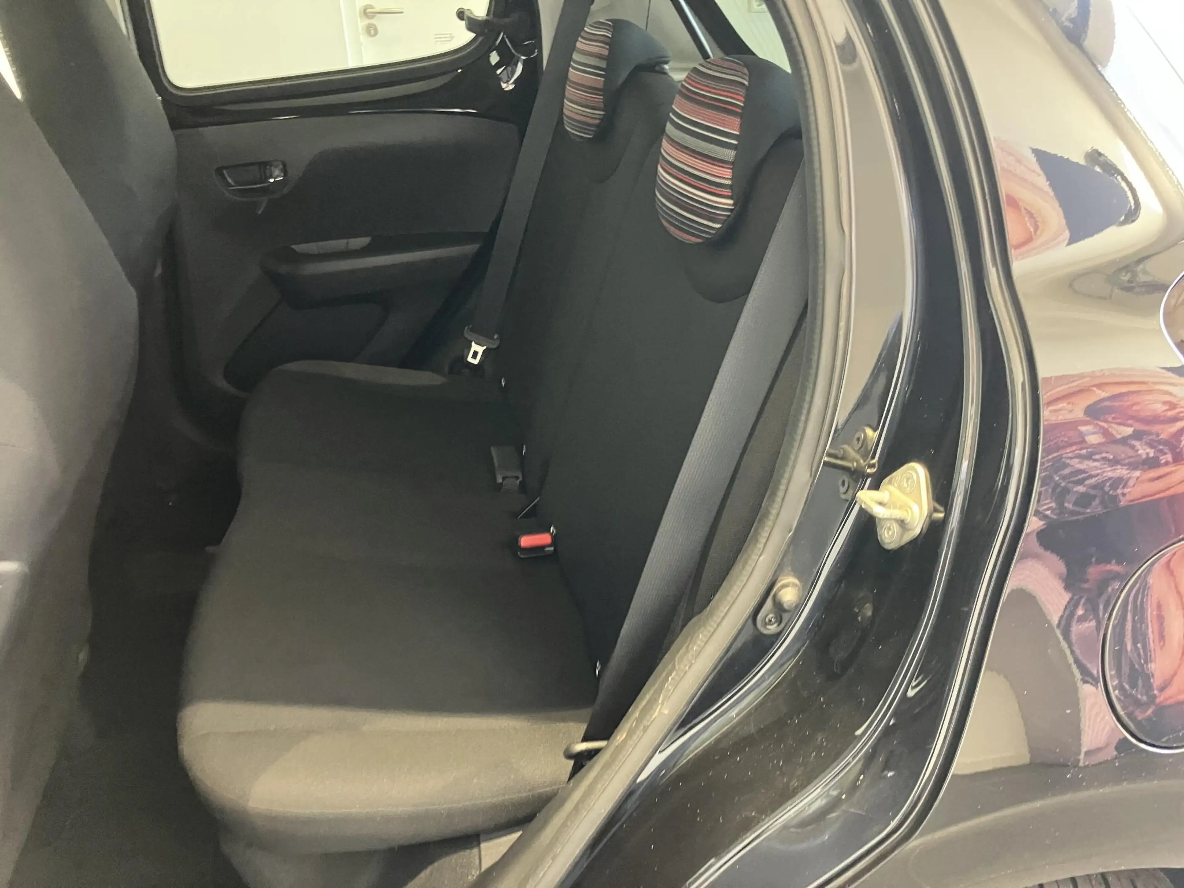 Citroen C1 1.0 VTi Airscape Shine — photo 13