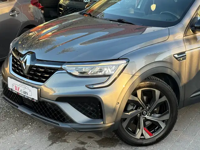 Renault Arkana view 3