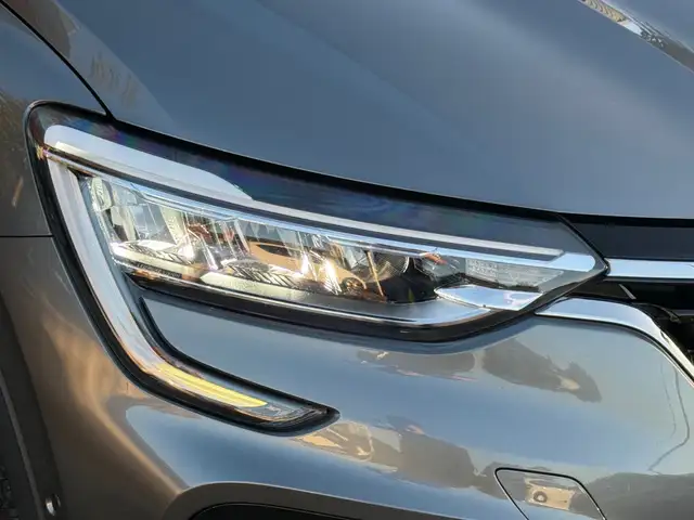 Renault Arkana view 11