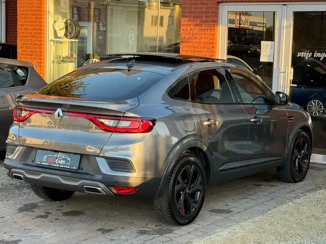 Renault Arkana view 12