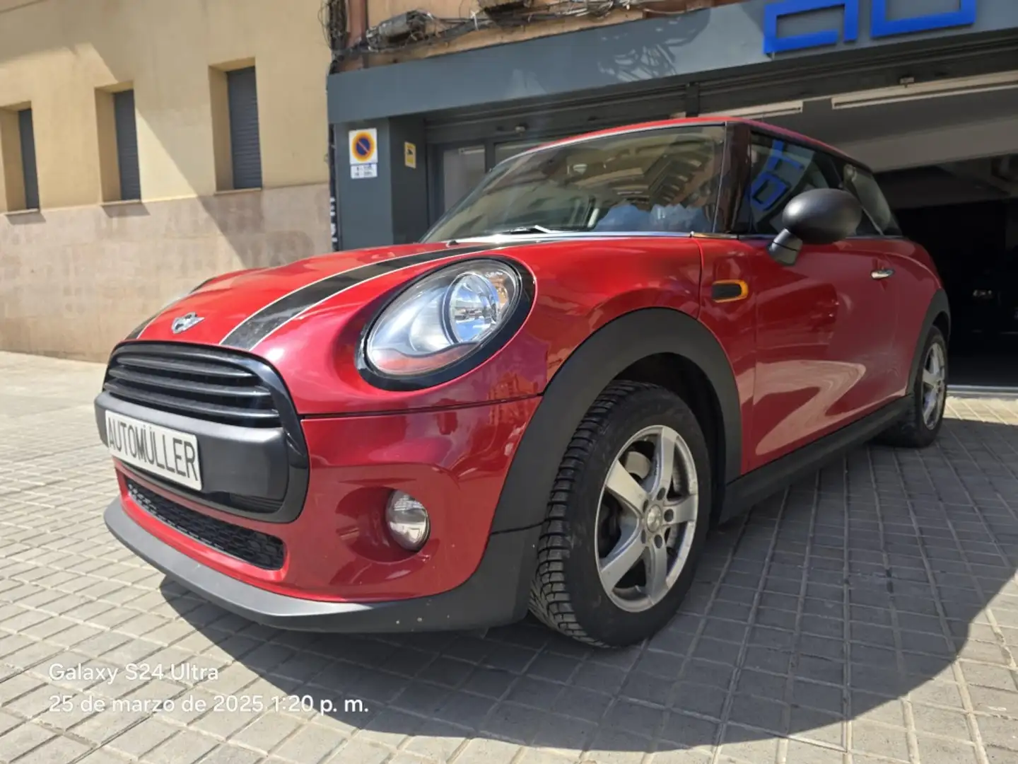 MINI One D Rojo - 1